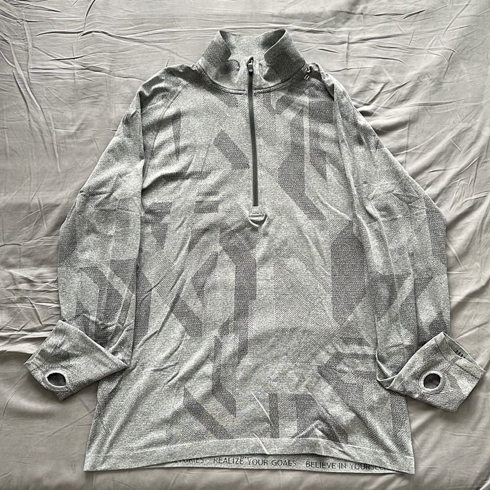 Lululemon Large Men's Metal Vent Tech 1/2 Zip (Longsleeve)